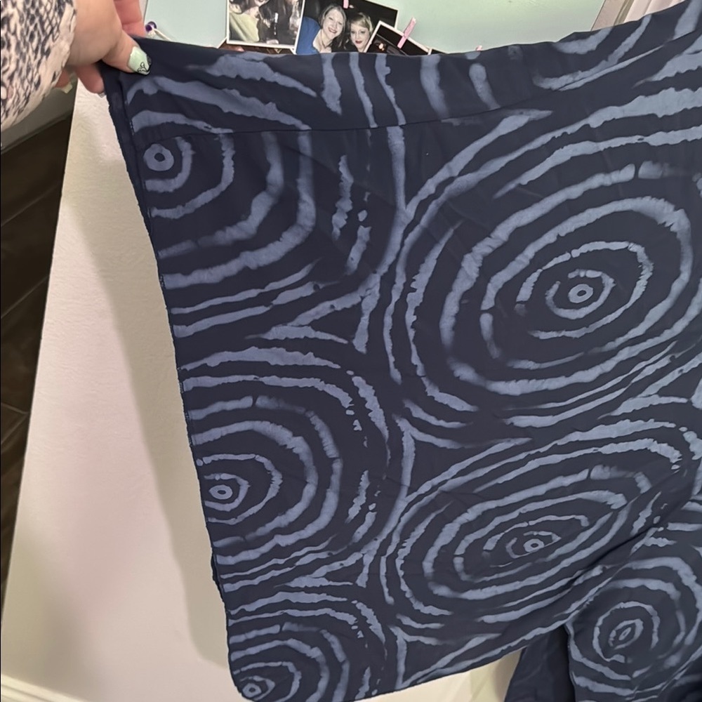 Elegant Blue Tie-Dye Women's Skirt - Picture 6 of 7